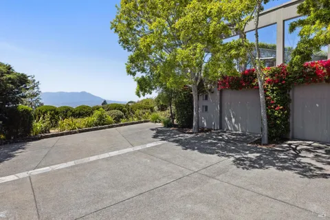 $6,698,000 | 83 Mt Tiburon Road, Tiburon, CA 94920