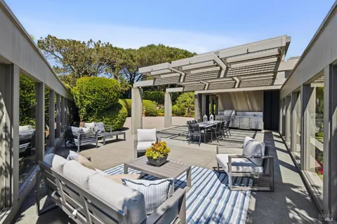 $6,698,000 | 83 Mt Tiburon Road, Tiburon, CA 94920