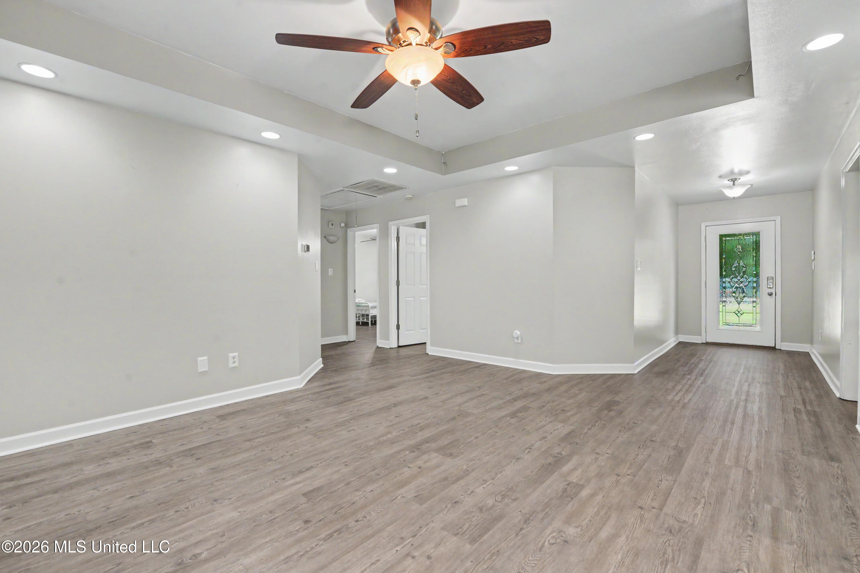 16023 Old Joe Moran Road Kiln, MS 39556 - Photo 5 of 37 Living Room