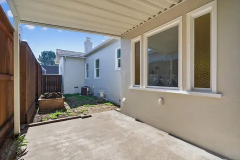 $530,000 | 1017 Yale Street, Sacramento, CA 95818