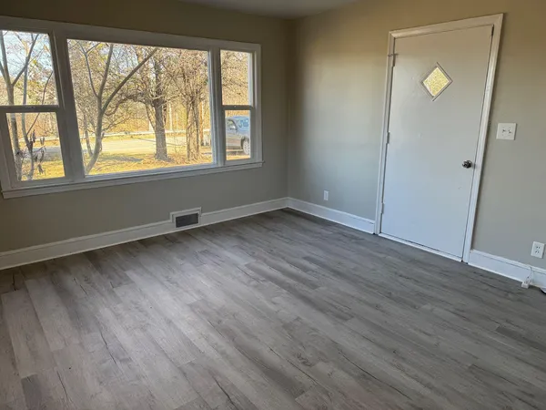 $1,050 | 824 Clearview Drive, Martinsville, VA 24112