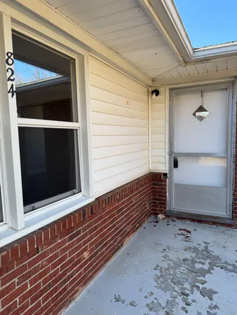 $1,050 | 824 Clearview Drive, Martinsville, VA 24112