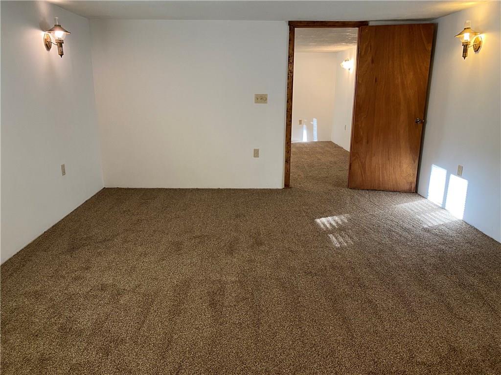 227 Crawford Run Road Creighton, PA 15030 - Photo 7 of 23