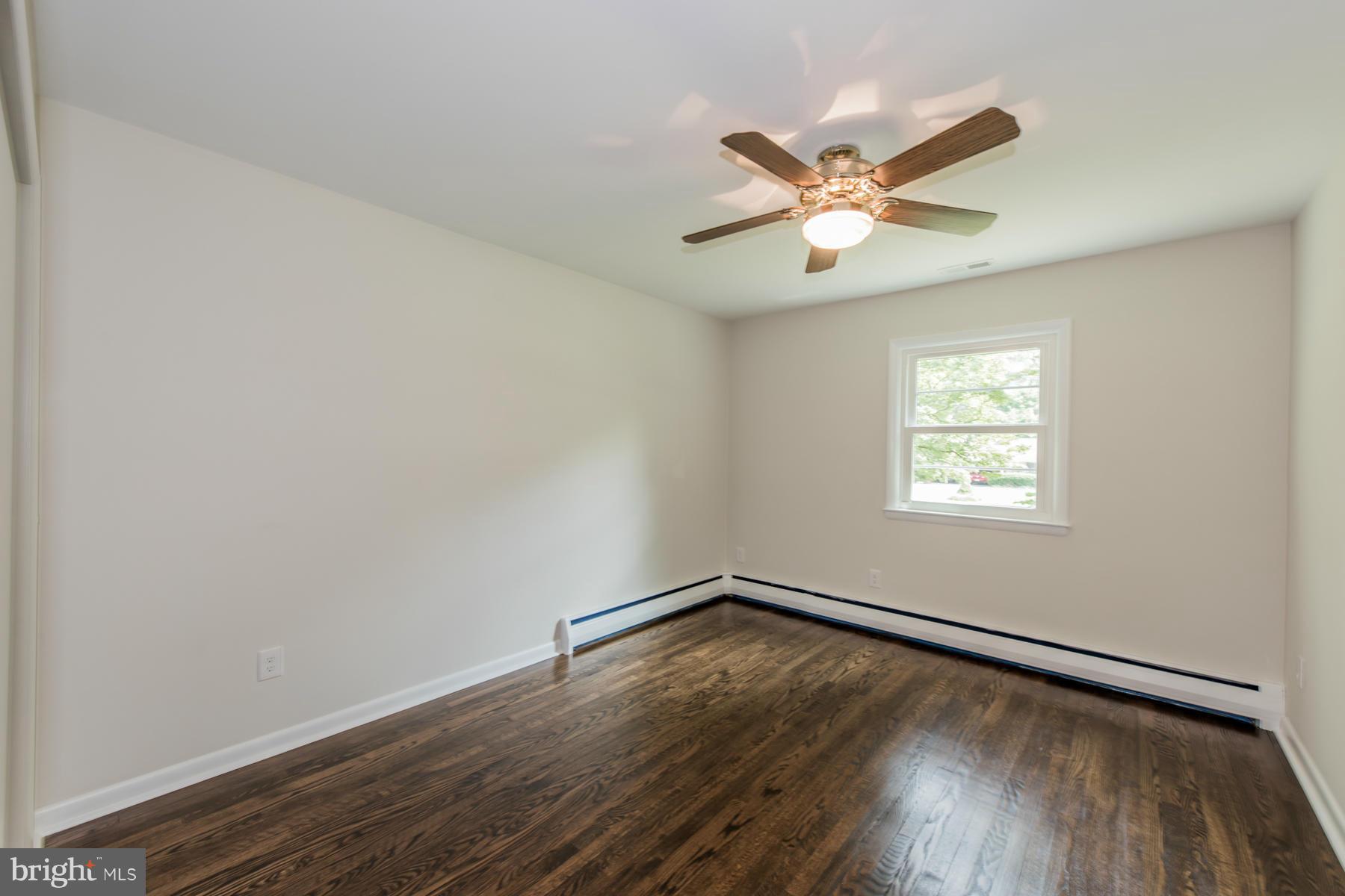 9722 Hillsmere Road Ellicott City, MD 21042 - Photo 19 of 27 Bedroom