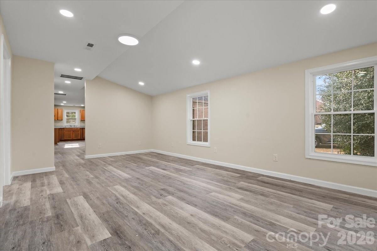 32 Roddy Street Cheraw, SC 29520 - Photo 6 of 36