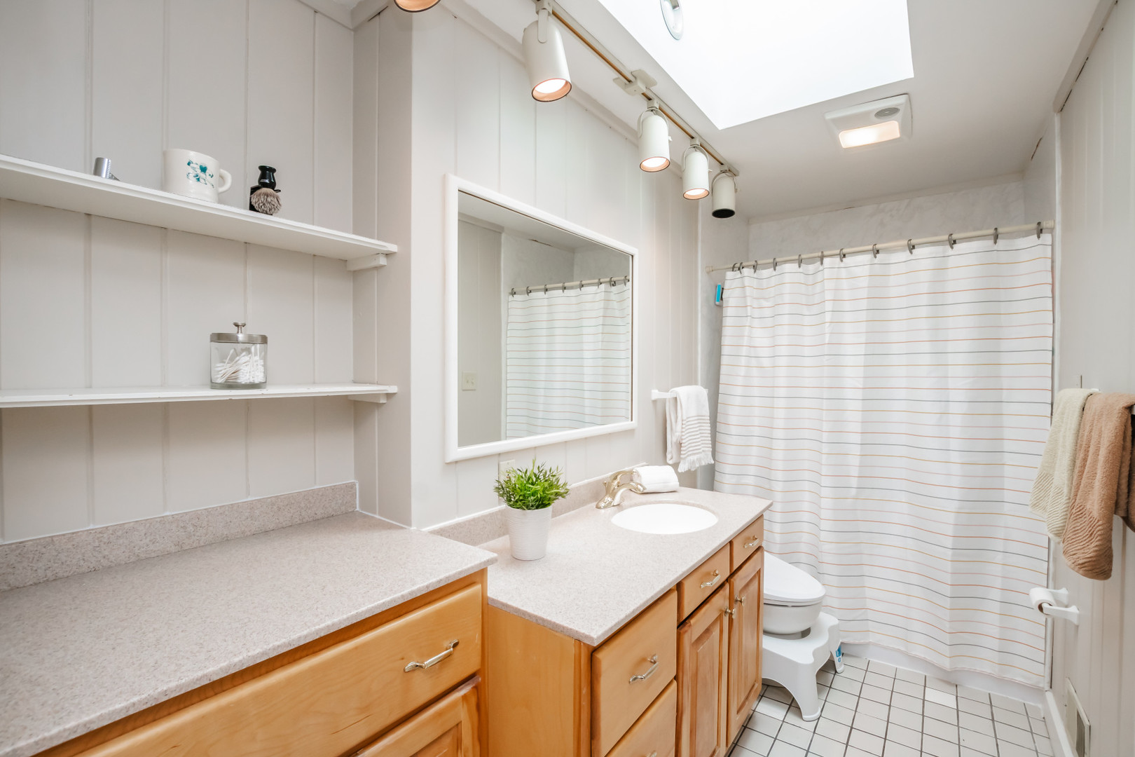 9S771 Brookbank Road Willowbrook, IL 60527 - Photo 19 of 36