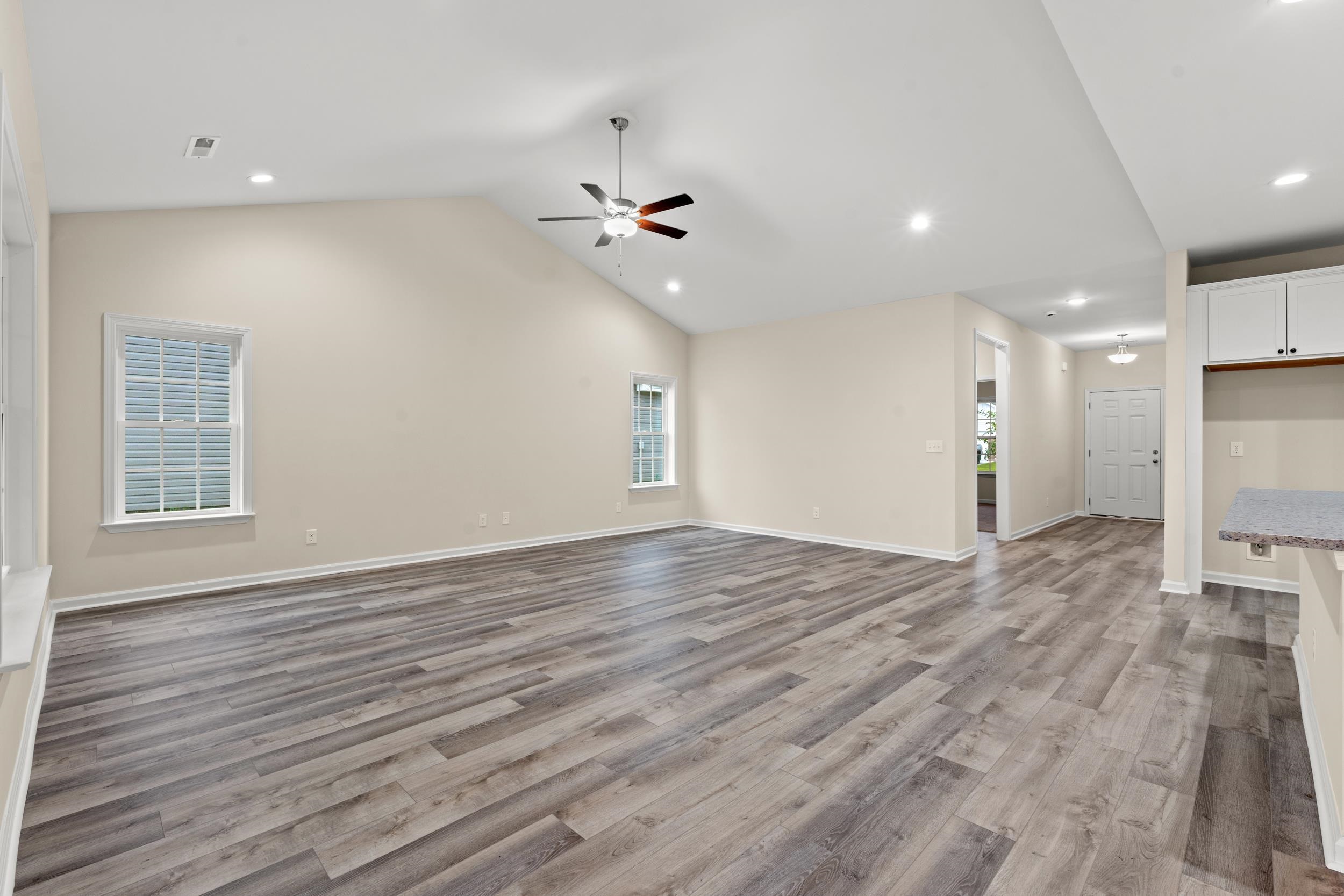 72 Cove Lane Georgetown, SC 29440 - Photo 5 of 36