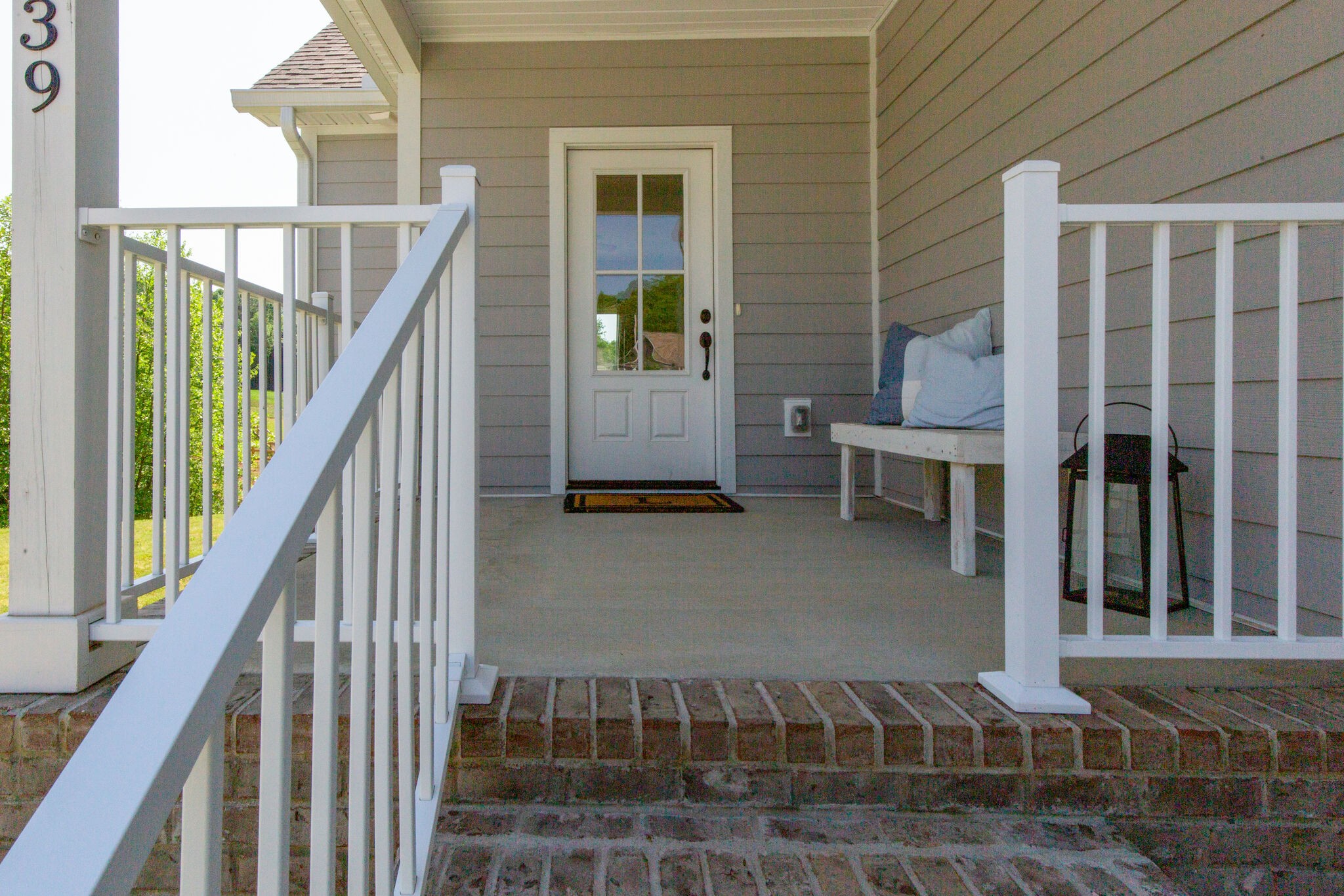 39 Sycamore Ridge West Burns, TN 37029 - Photo 4 of 22 a view of porch with seating space
