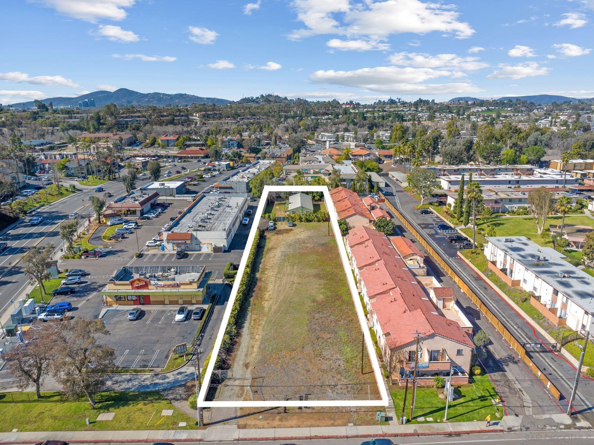 1325 North Broadway Escondido, CA 92026 - Photo 2 of 9