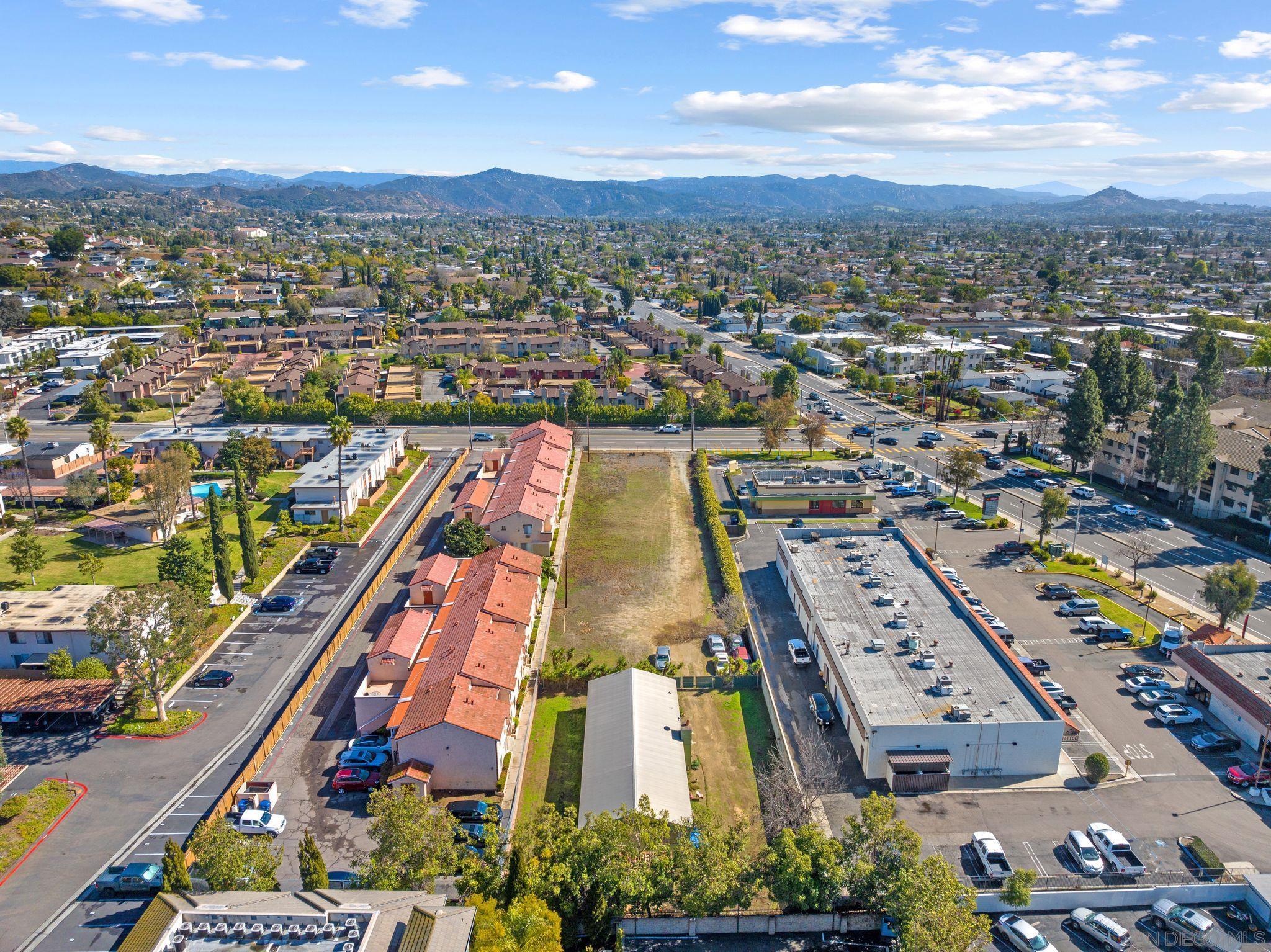 1325 North Broadway Escondido, CA 92026 - Photo 5 of 9