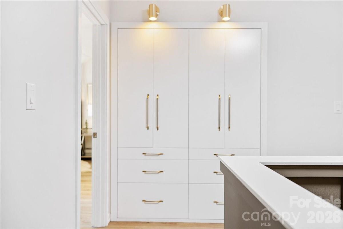 5801 Sharon Road, Unit J Charlotte, NC 28210 - Photo 32 of 46 a bathroom with a bathtub and a shower