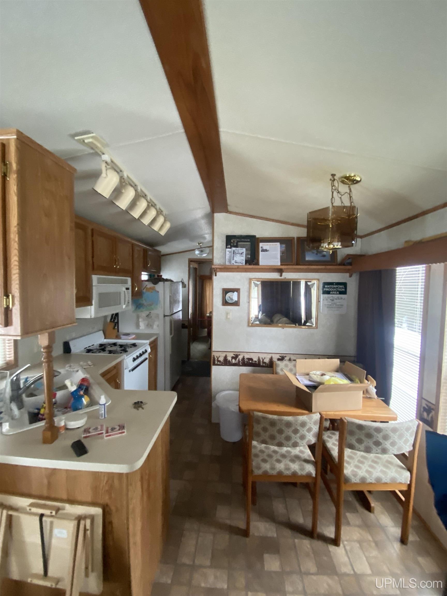 4340 Thompson Road Florence, WI 54121 - Photo 12 of 19