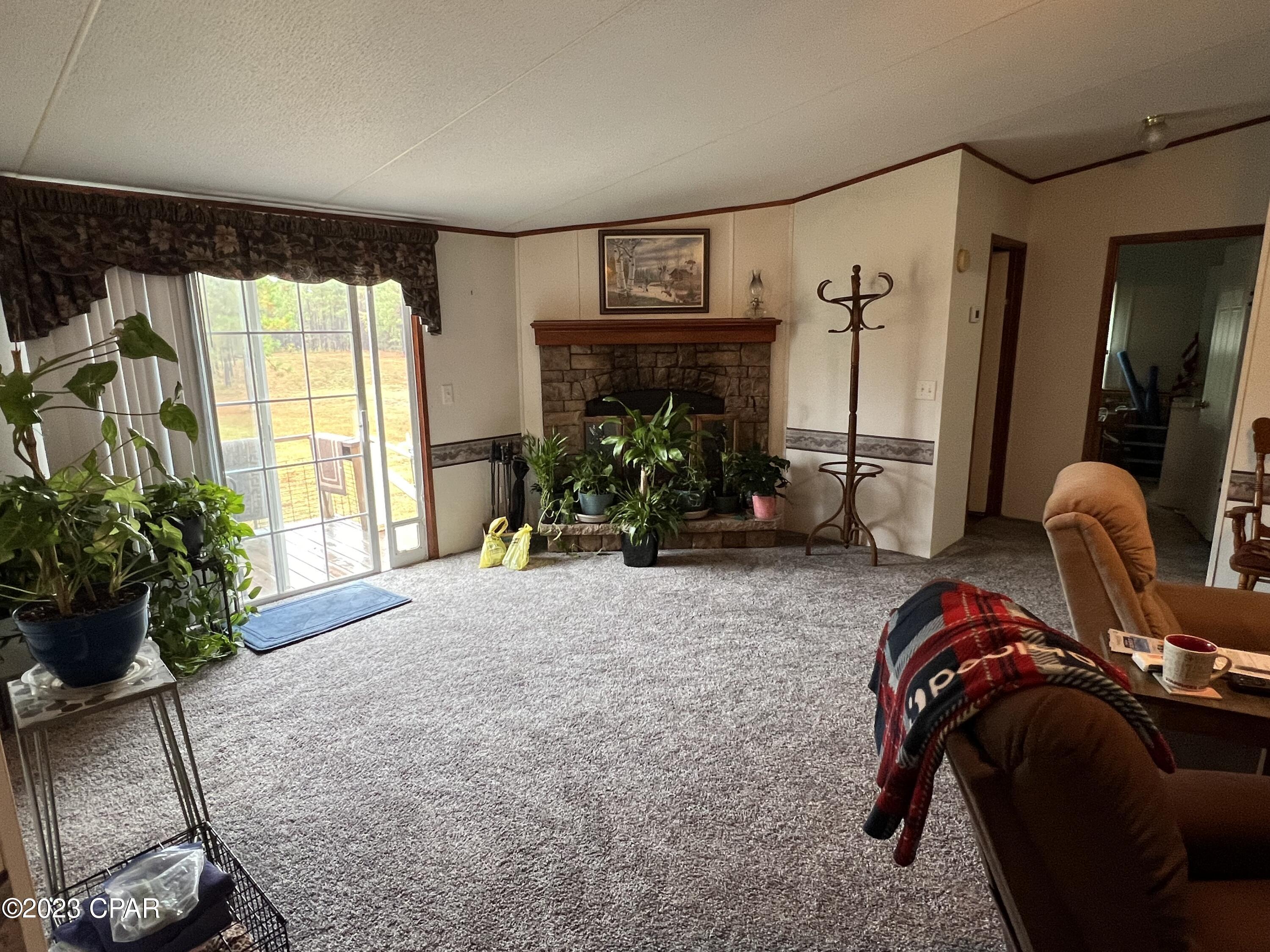 2325 Corbin Road Cottondale, FL 32431 - Photo 10 of 22