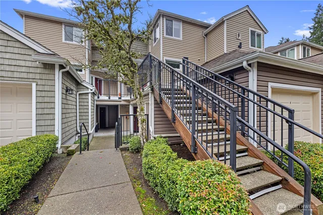a house view with a outdoor space