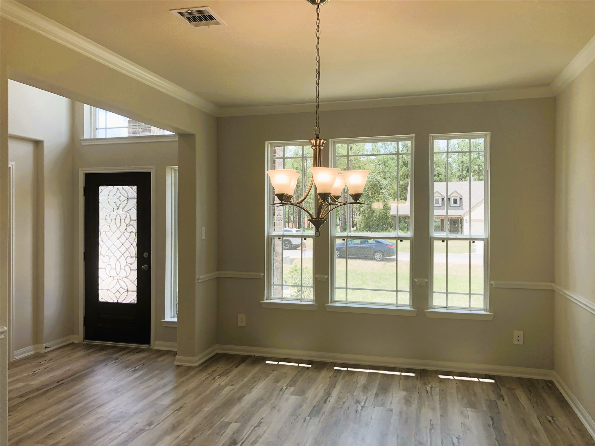 16609 Crosby Street Conroe, TX 77303 - Photo 6 of 30 FORMAL DINING