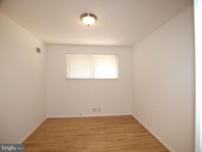 722 Whitaker Terrace Silver Spring, MD 20901 - Photo 19 of 25 Bedroom #3