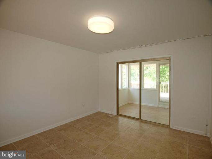 722 Whitaker Terrace Silver Spring, MD 20901 - Photo 5 of 25 Family Room #2