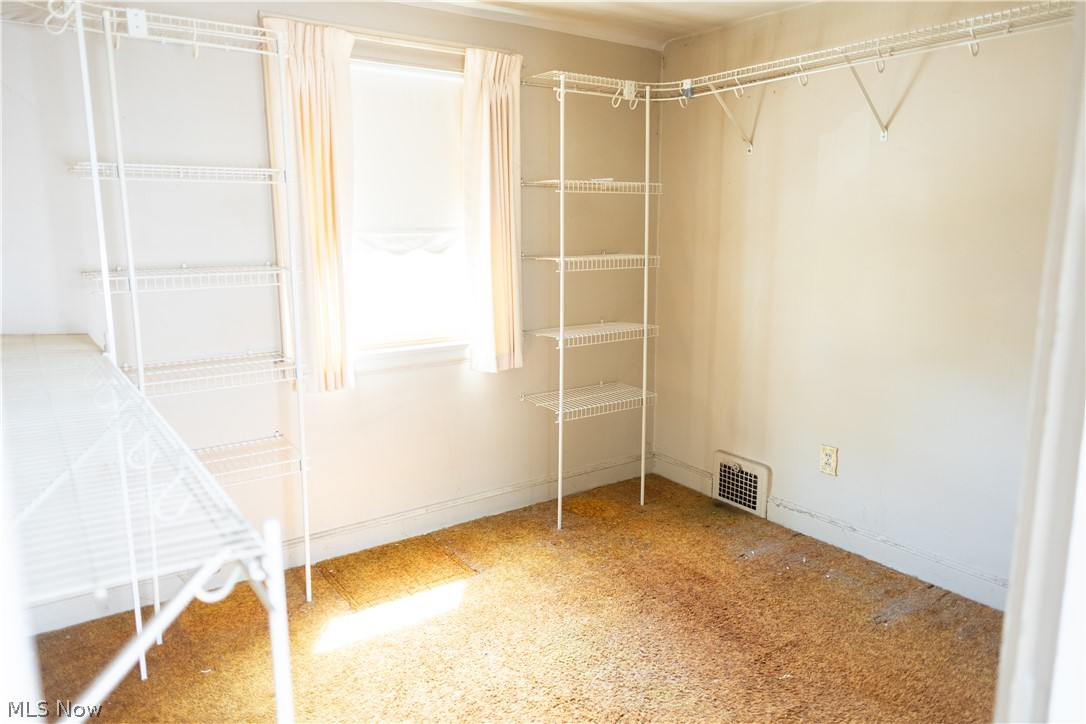 1371 Crescent Road Southwest Canton, OH 44710 - Photo 9 of 14 Gallery Image 9