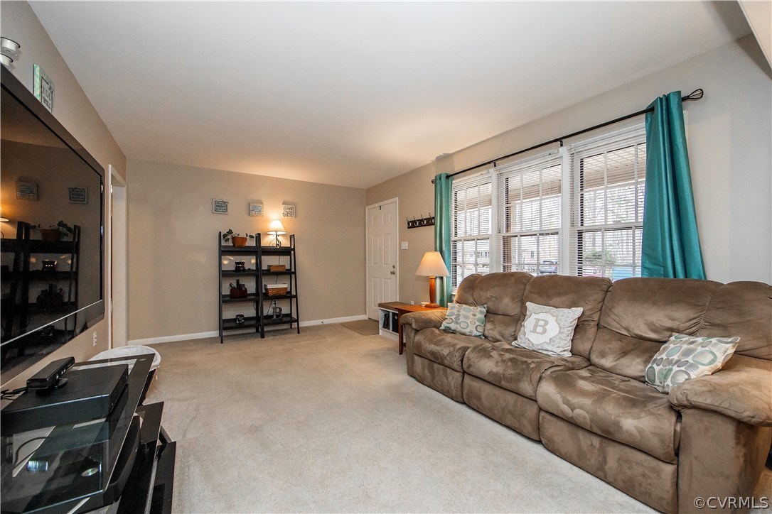 2721 Clintwood Road Midlothian, VA 23112 - Photo 10 of 26 Gallery Image 10
