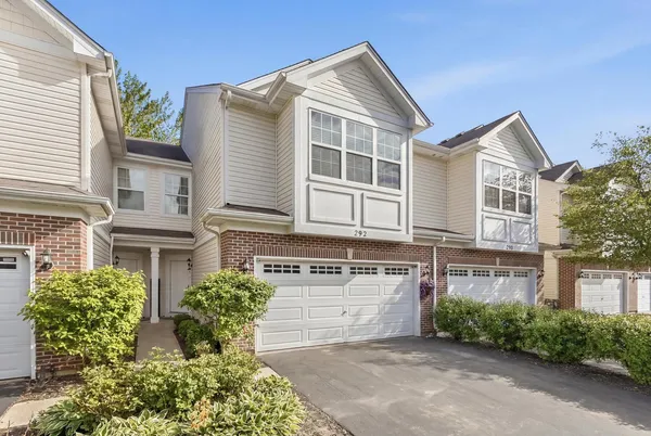 $309,900 | 292 South Oak Creek Lane, Romeoville, IL 60446