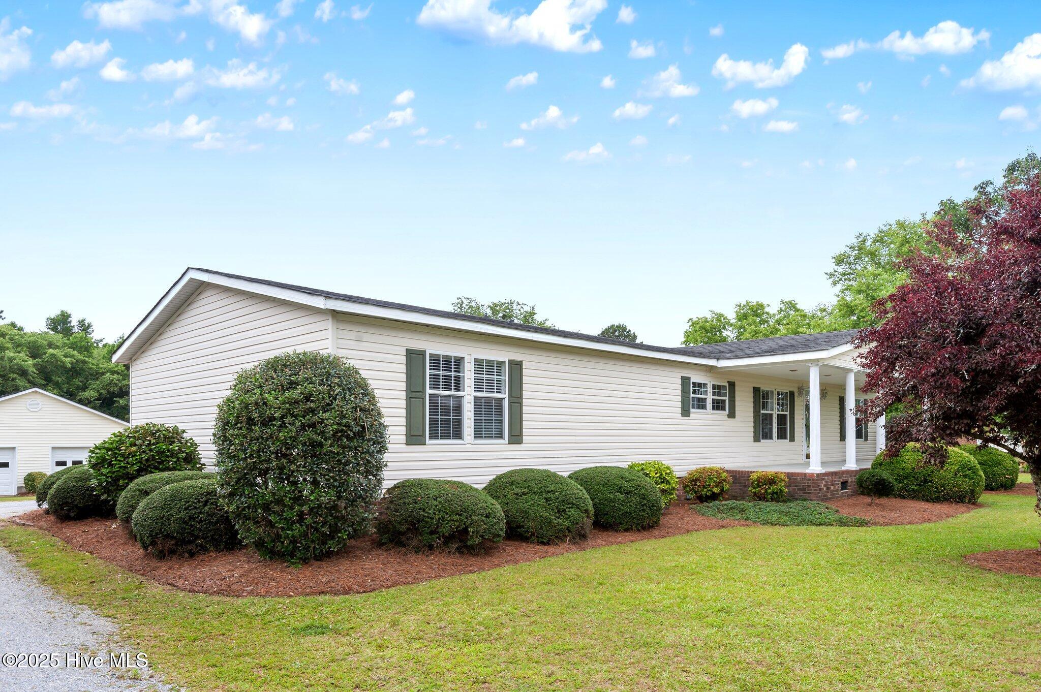484 Brick Kitchen Road Hookerton, NC 28538 - Photo 4 of 54 33-web-or-mls-_DSC2648