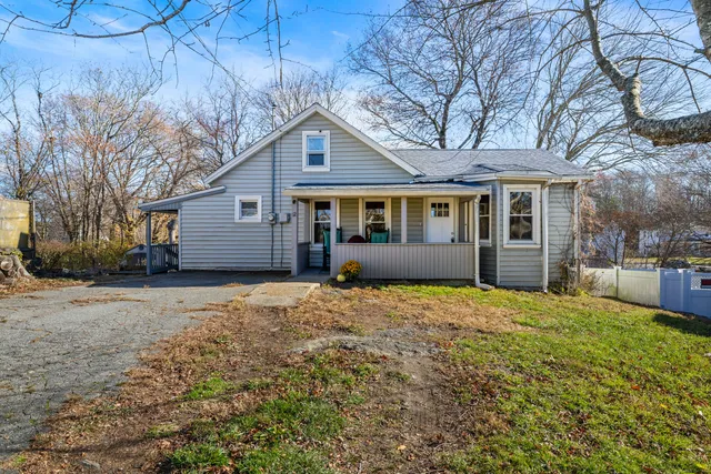 $249,900 | 12 Quarry Street, Norwich, CT 06360