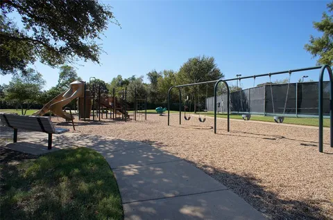$1,325,000 | 801 Ridgedale Court, Southlake, TX 76092