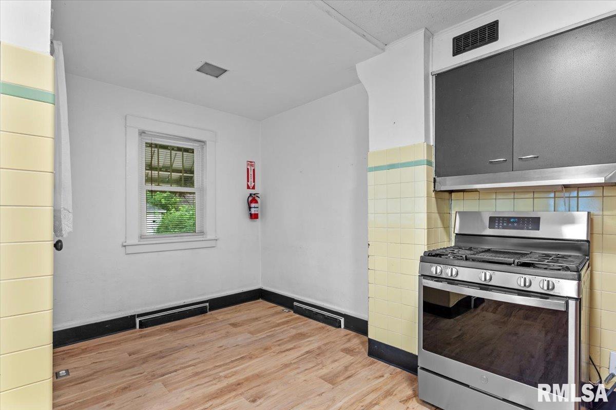 1101 North Walnut Street Springfield, IL 62702 - Photo 26 of 35 Gallery Image 26