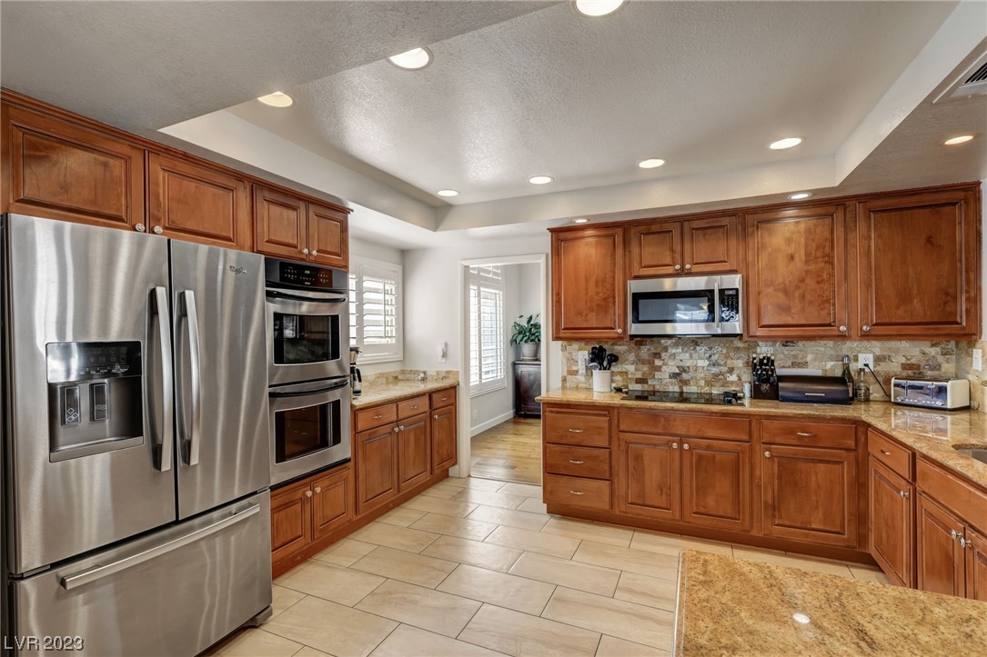 2212 Lucerne Drive Henderson, NV 89014 - Photo 19 of 56