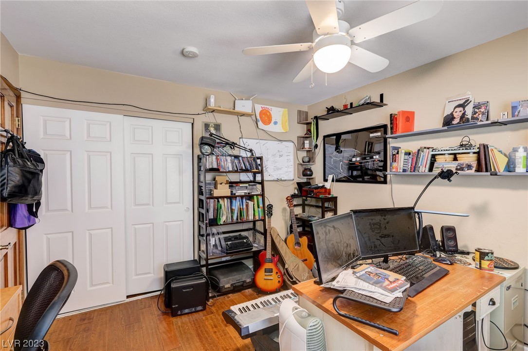 2212 Lucerne Drive Henderson, NV 89014 - Photo 41 of 56