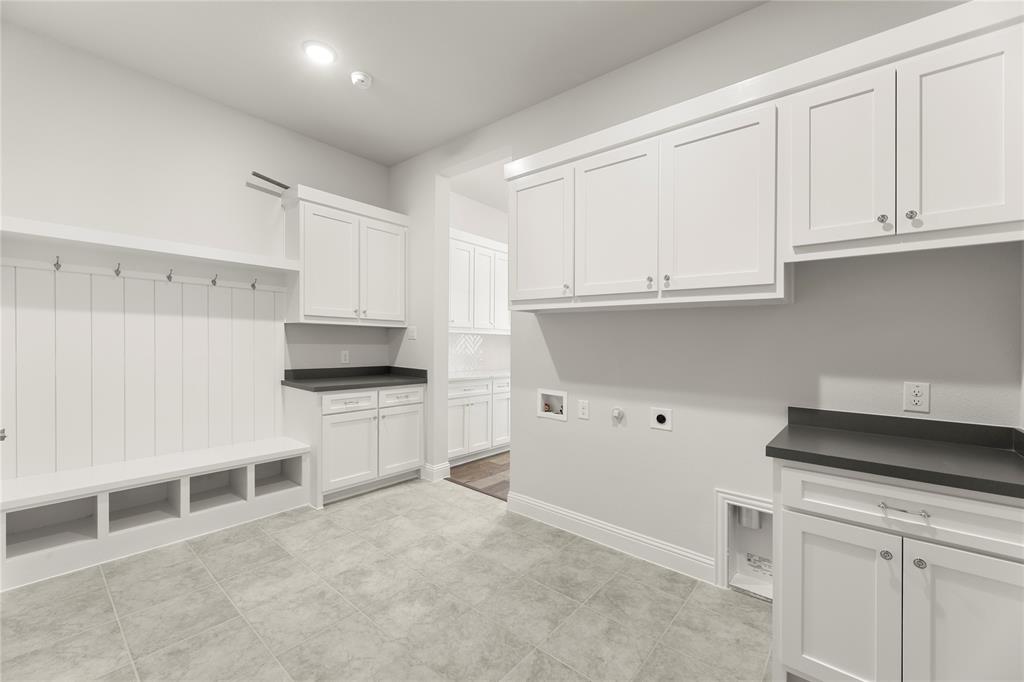 3208 Patterson Court McKinney, TX 75071 - Photo 14 of 30 16. 3208 Patterson - Utility