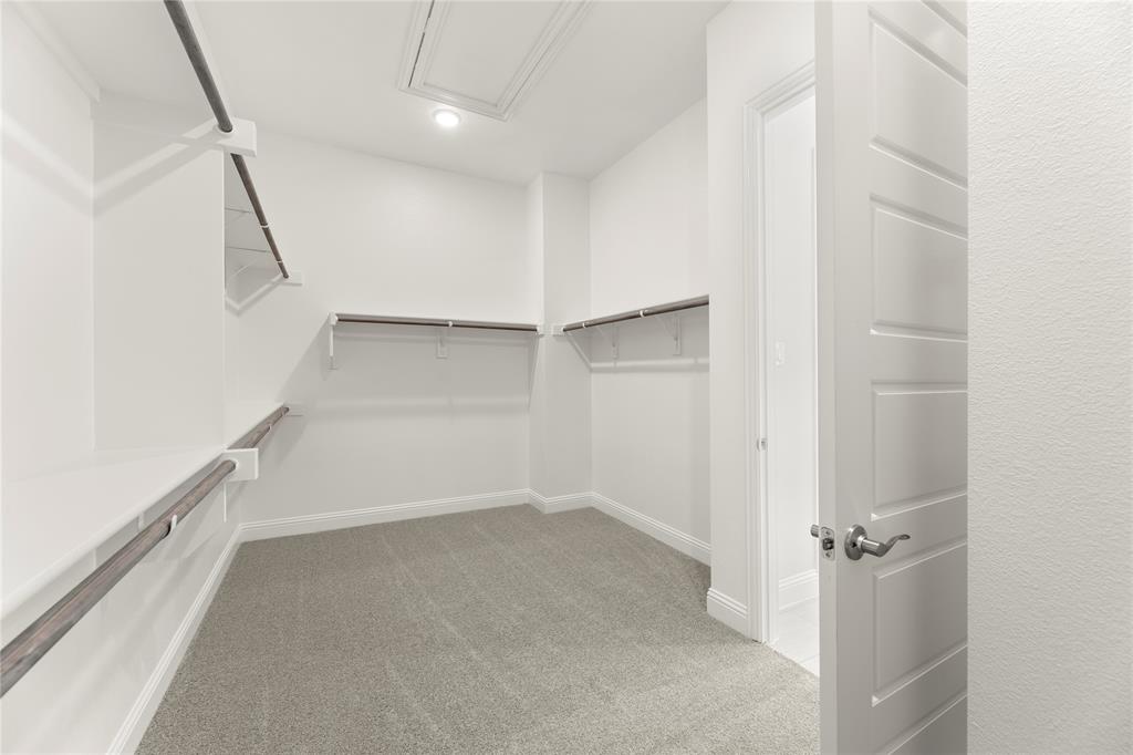 3208 Patterson Court McKinney, TX 75071 - Photo 21 of 30 24. 3208 Patterson - Closet