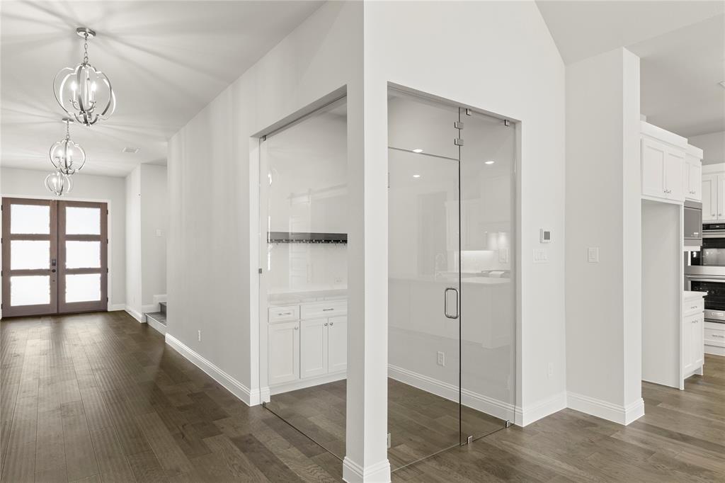 3208 Patterson Court McKinney, TX 75071 - Photo 7 of 30 09. 3208 Patterson - Wine