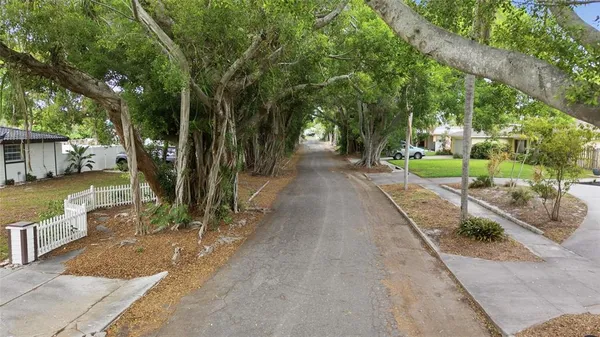 $496,000 | 615 Fontana Lane, Bradenton, FL 34209
