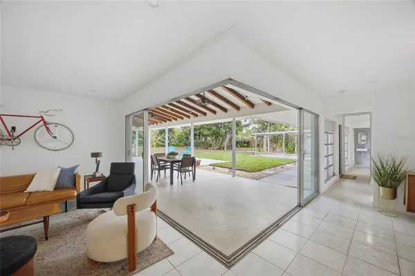 $496,000 | 615 Fontana Lane, Bradenton, FL 34209
