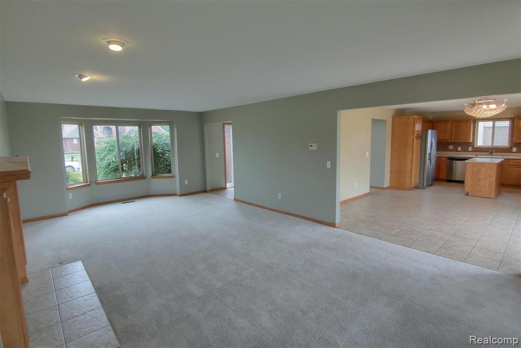 29158 Rachid Lane Chesterfield, MI 48047 - Photo 8 of 37