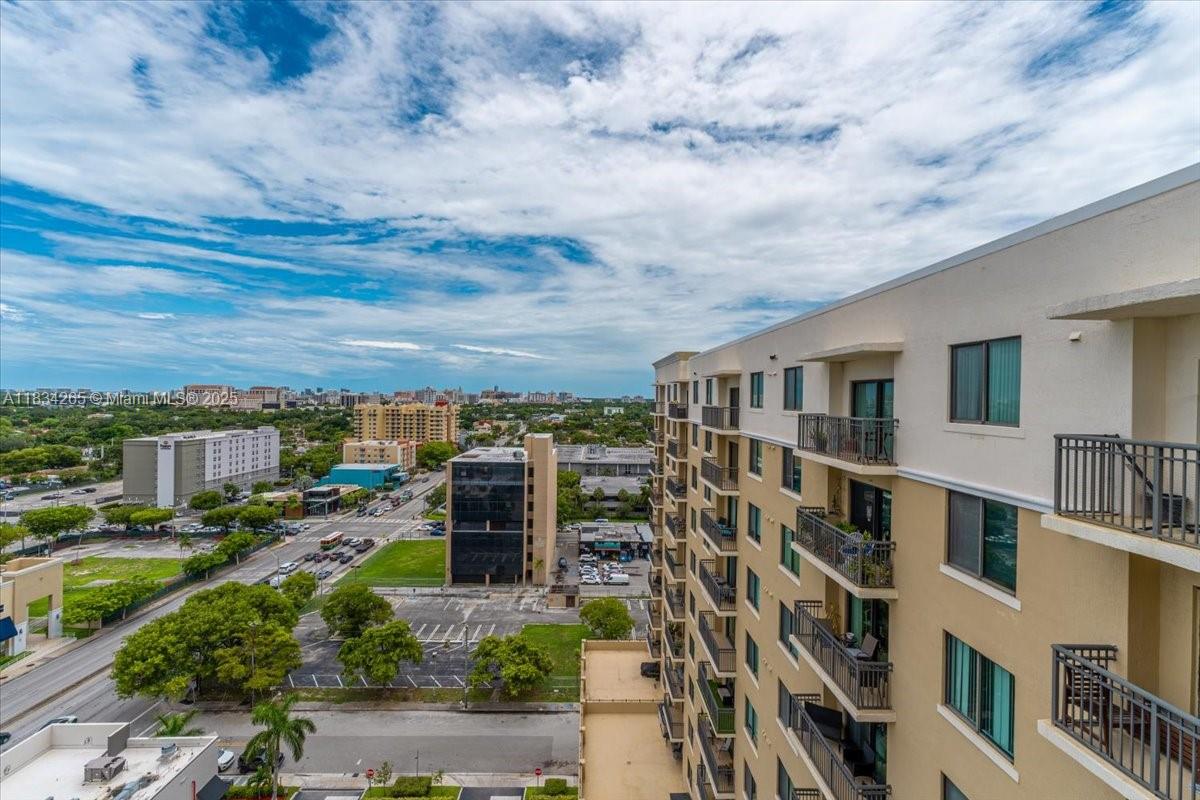 4242 Northwest 2nd Street, Unit 1601 Miami, FL 33126 - Photo 25 of 37 a view of city with tall buildings