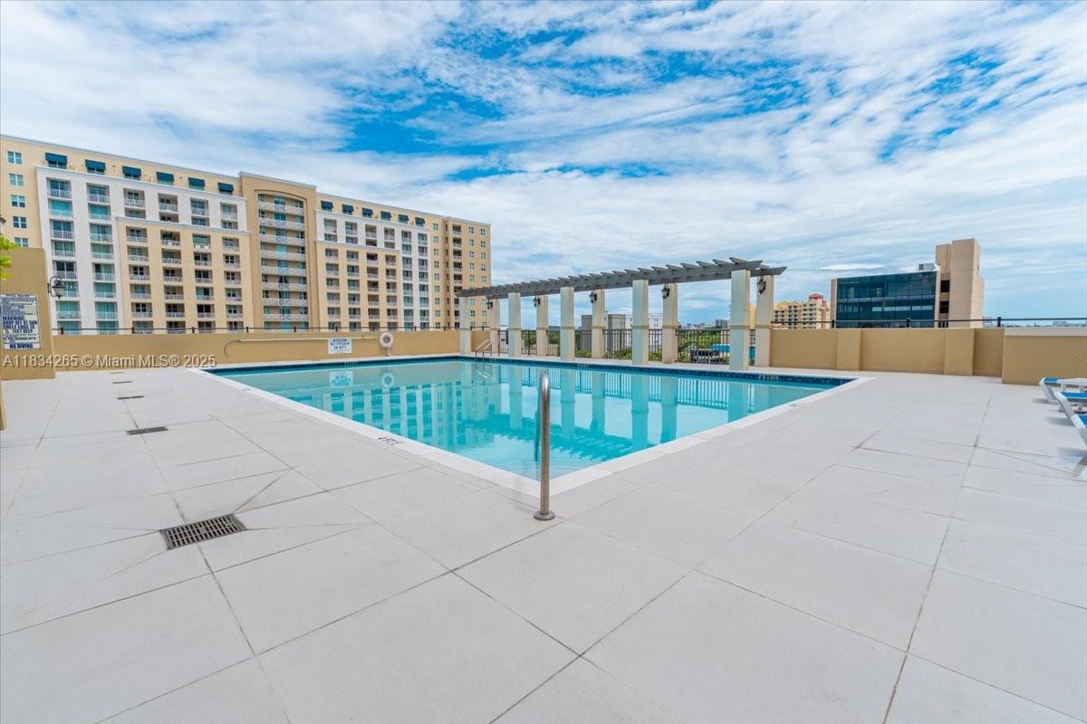 4242 Northwest 2nd Street, Unit 1601 Miami, FL 33126 - Photo 28 of 37