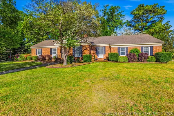 $1,950 | 325 Northview Drive, Fayetteville, NC 28303