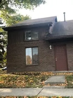 $1,350 | 832 South Stephenson Highway, Royal Oak, MI 48067