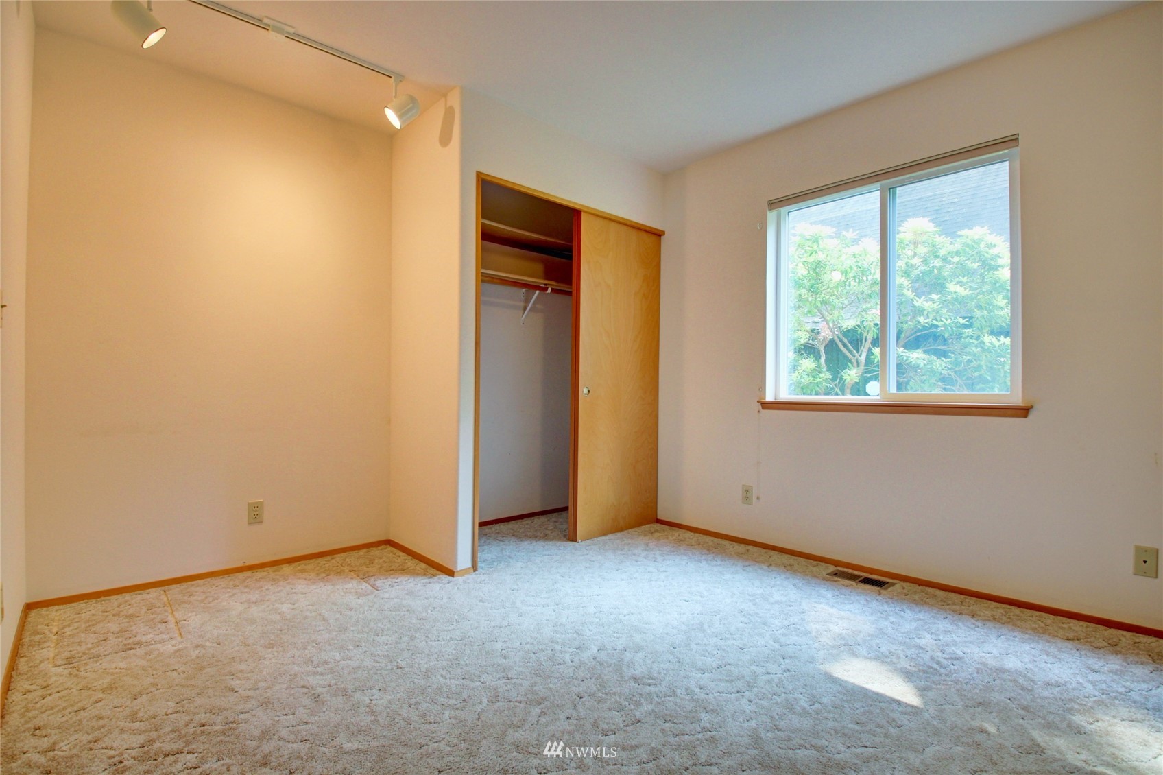 9247 Marshall Road Bow, WA 98232 - Photo 20 of 36 Gallery Image 20