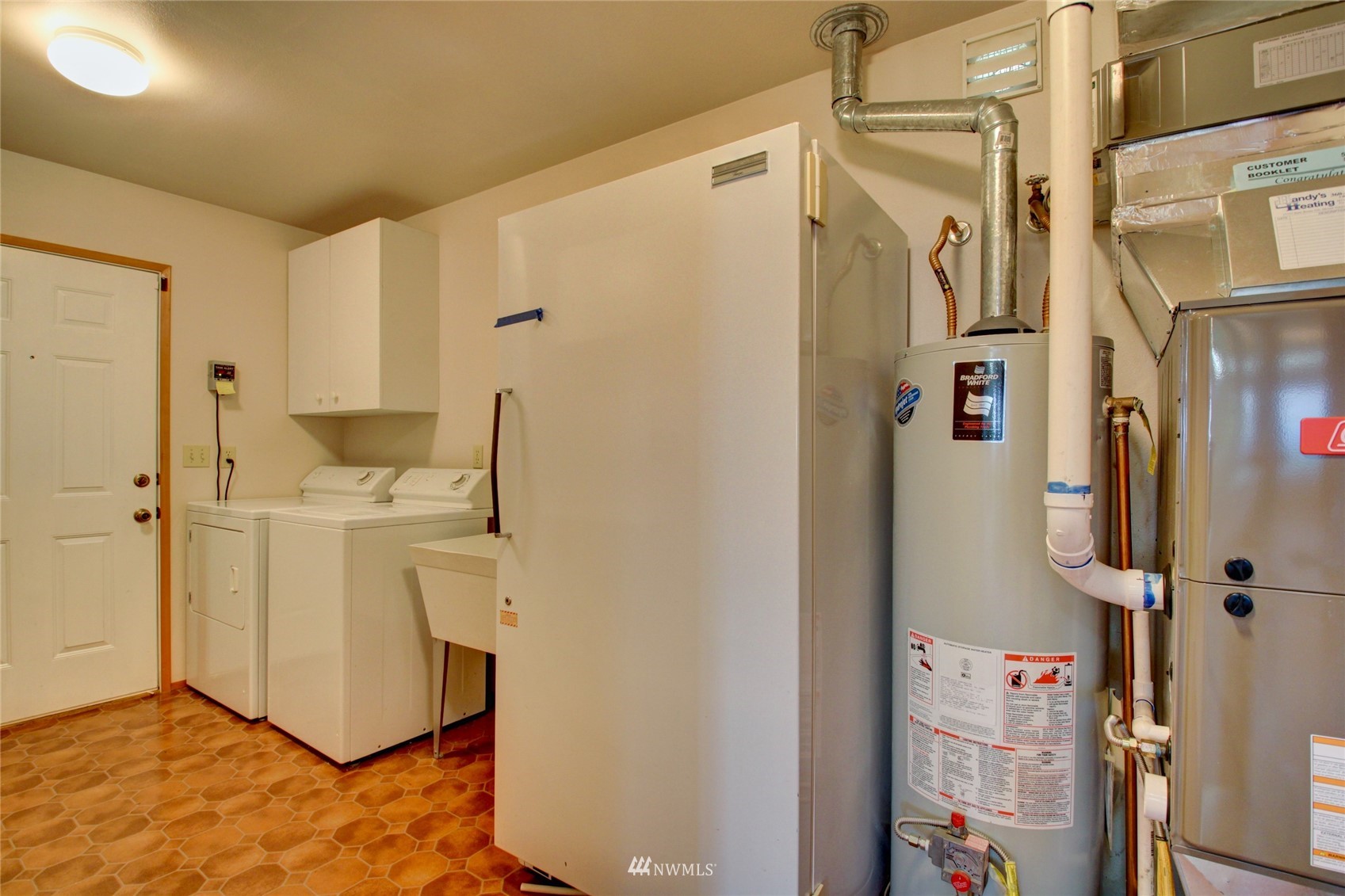 9247 Marshall Road Bow, WA 98232 - Photo 21 of 36 Gallery Image 21