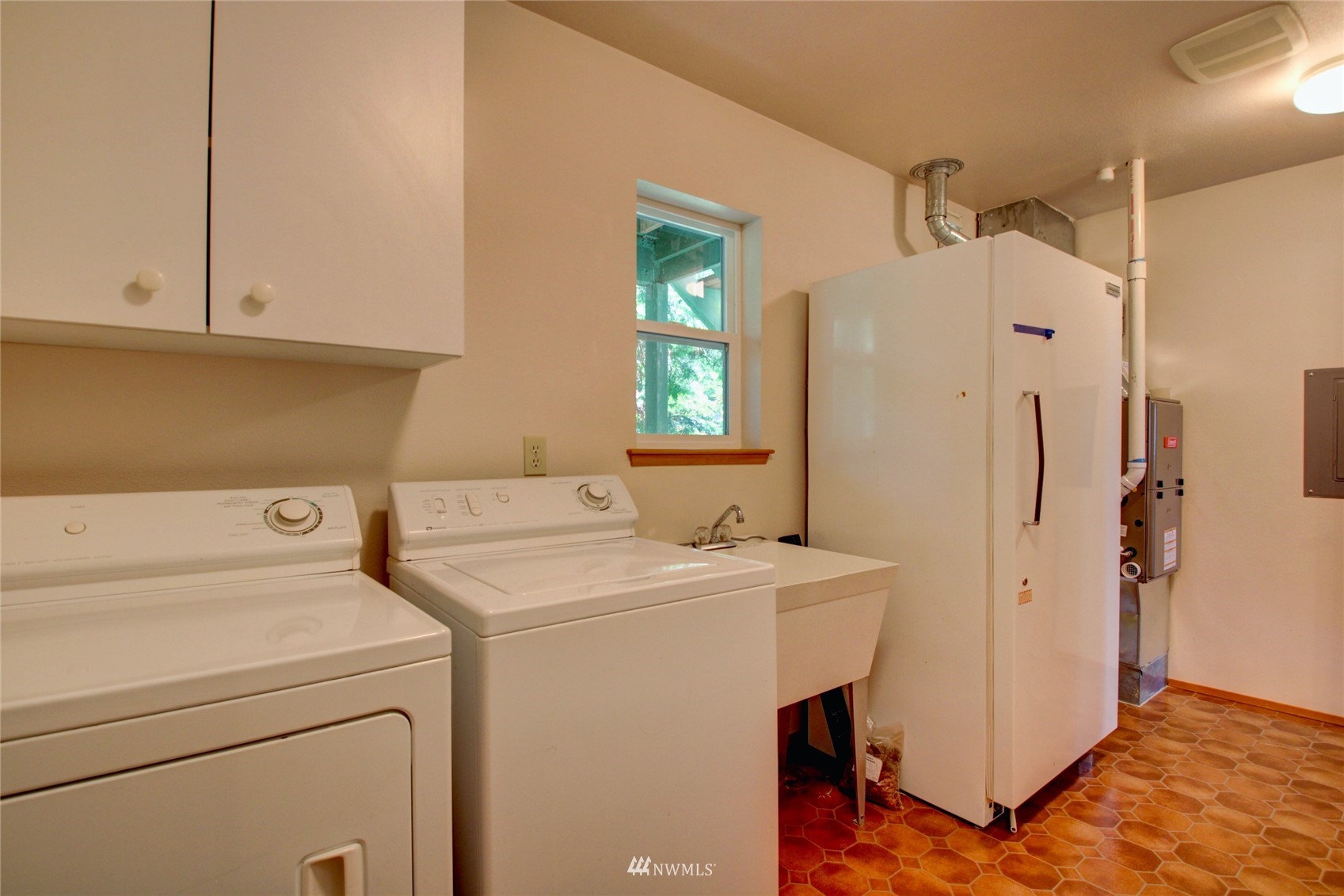 9247 Marshall Road Bow, WA 98232 - Photo 22 of 36 Gallery Image 22