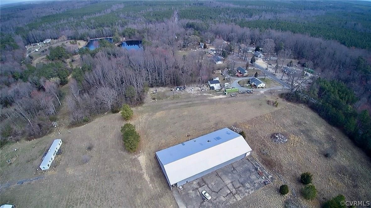 26294 Signboard Road Ruther Glen, VA 22546 - Photo 8 of 12 Gallery Image 8