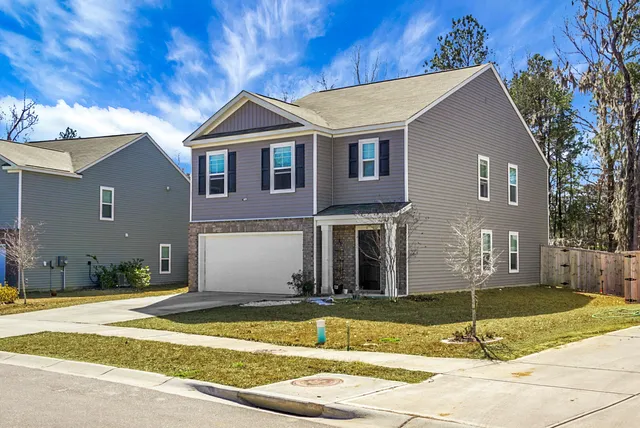 $405,000 | 639 South Mulberry Drive, Moncks Corner, SC 29461