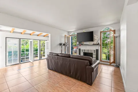 $499,000 | 629 Selkirk Street, West Palm Beach, FL 33405