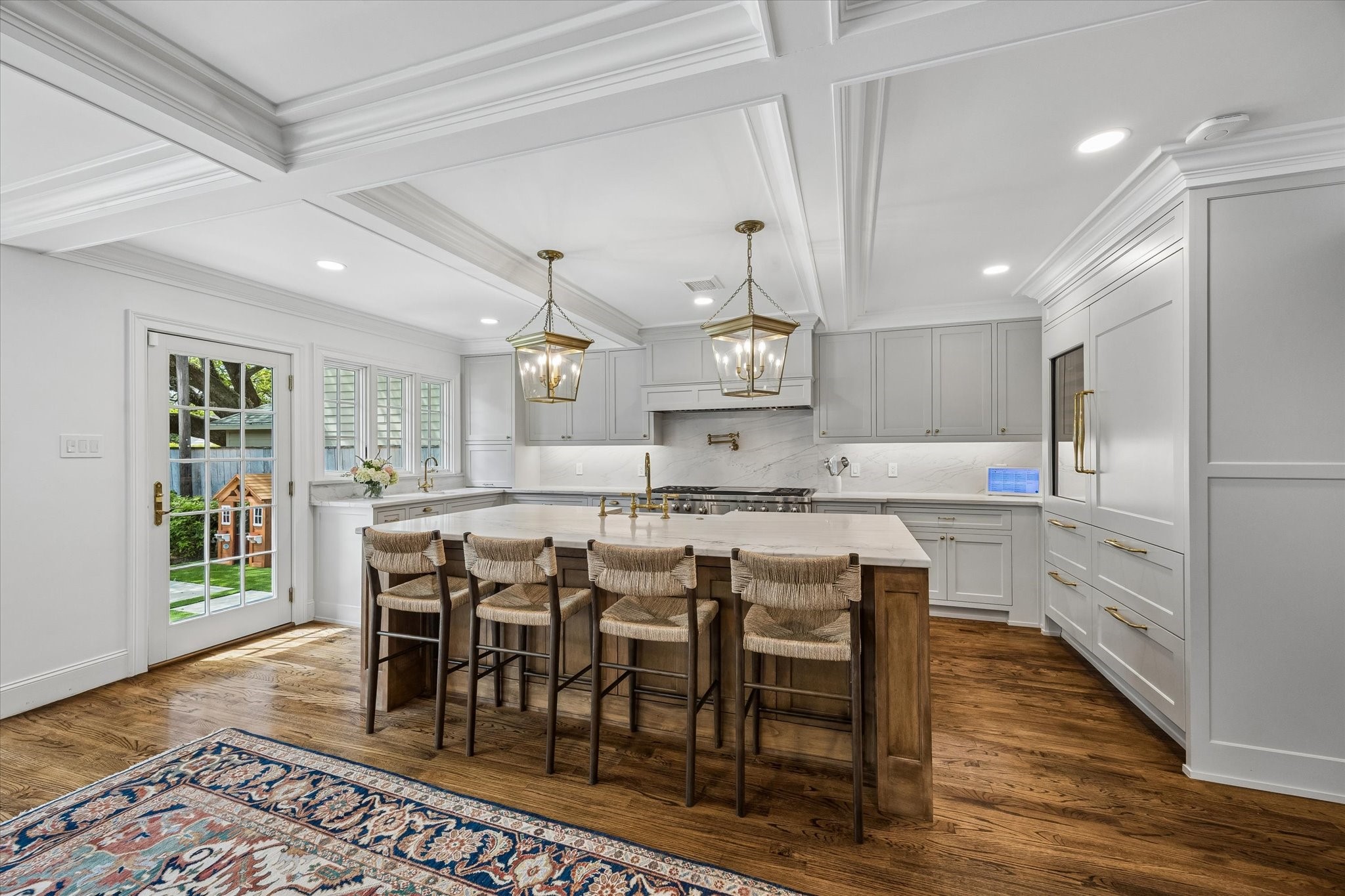 2153 Looscan Lane Houston, TX 77019 - Photo 18 of 48 Island with ample seating