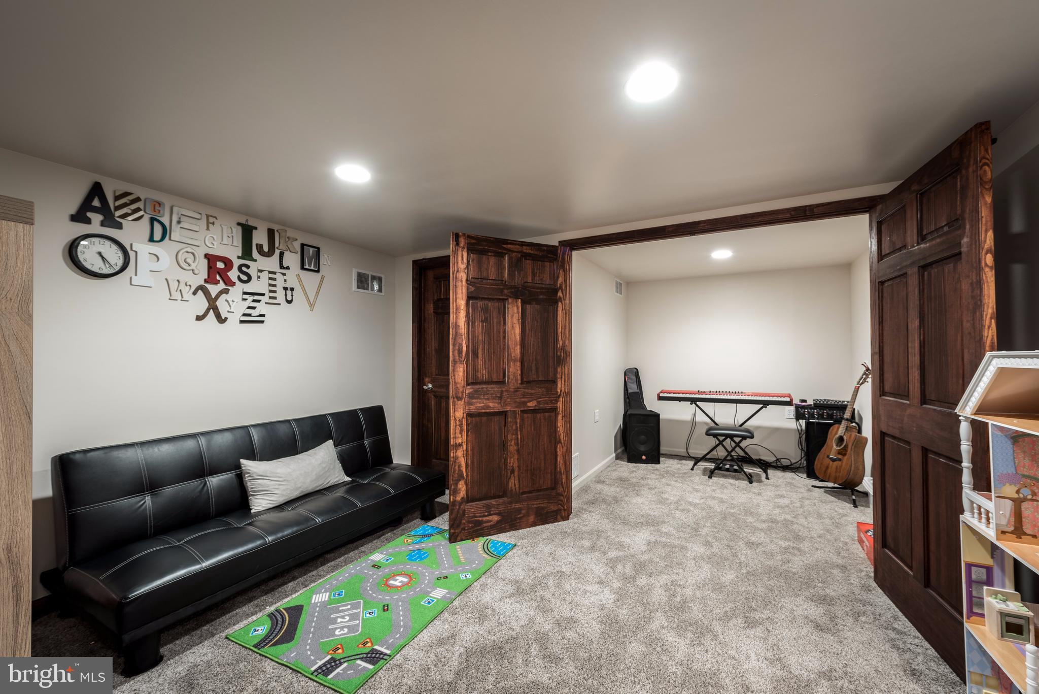 810 Webster Hill Road Lititz, PA 17543 - Photo 20 of 21