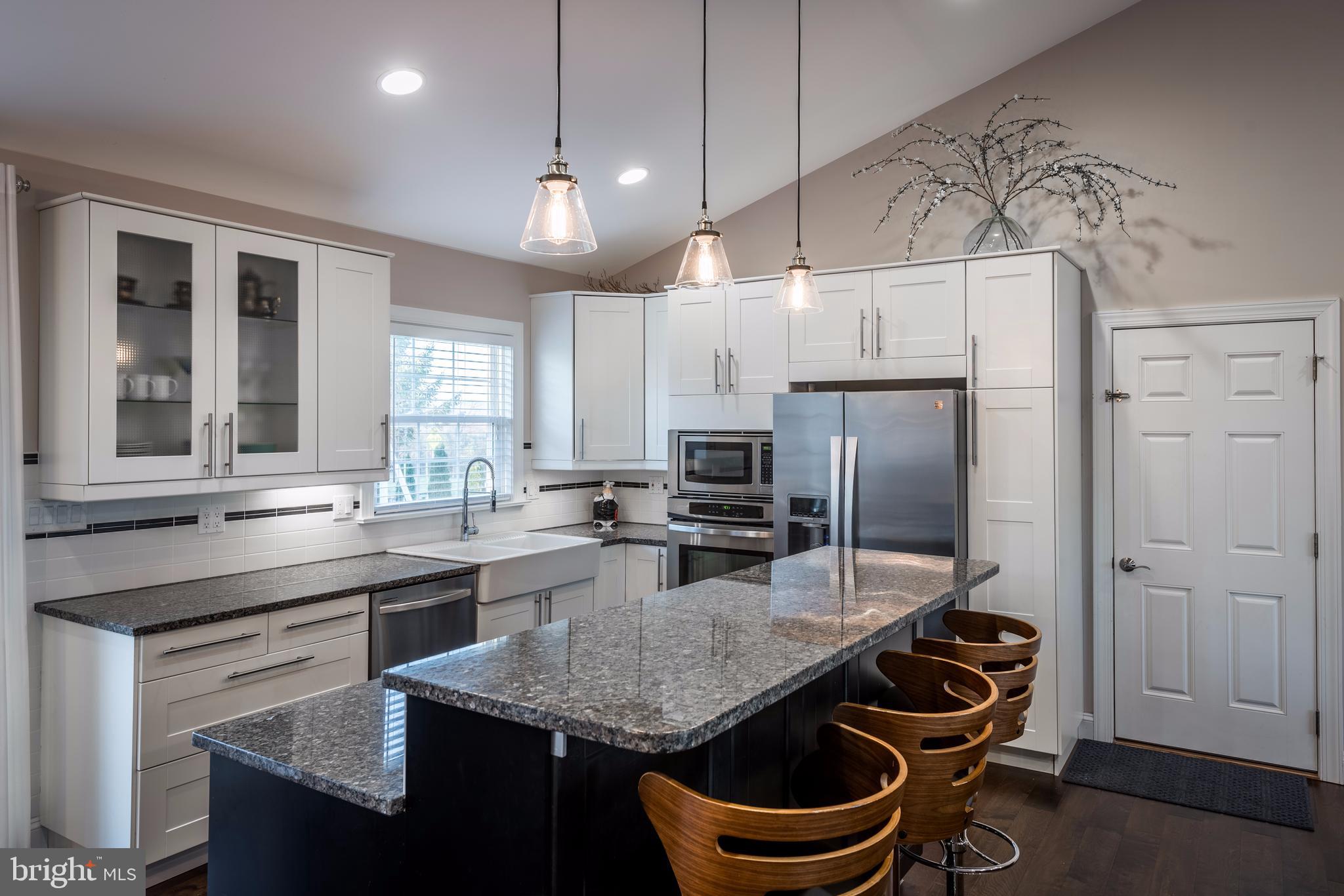 810 Webster Hill Road Lititz, PA 17543 - Photo 9 of 21