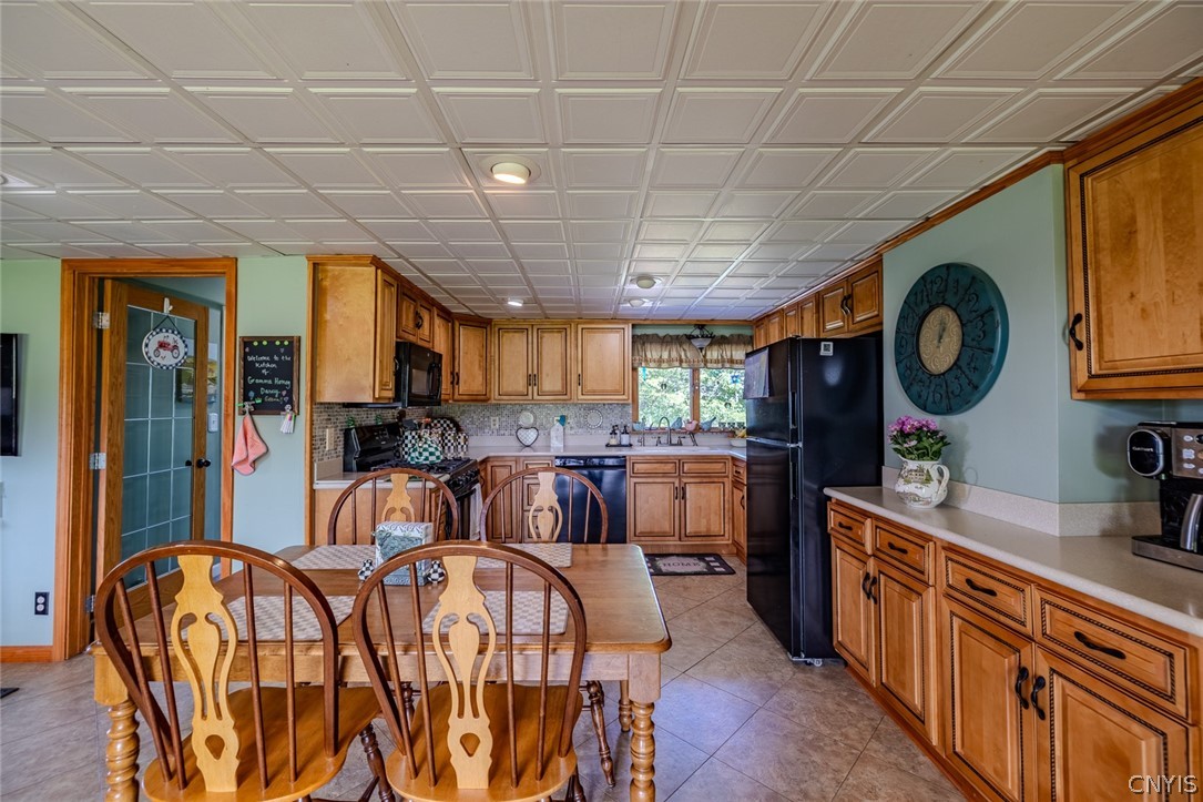 8619 Ball Road Brutus, NY 13166 - Photo 10 of 48